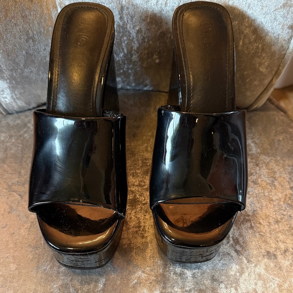 INC International Concepts Shiny Black Platform Sandals (MelinaP design)